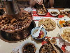 -老佛爷炭火蛙锅直营(清滨路总店)
