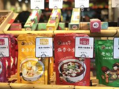 -渝是乎川渝小炒(新世界百货望京店)