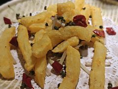-南海底小海鲜·湘菜(鲁巷吴家湾店)