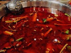-肖肖酸萝卜鱼火锅(总店)
