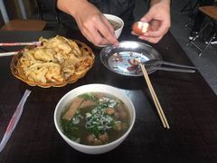 -何胖子丸子汤(南海街店)
