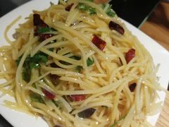 炝拌土豆丝-一顿烧烤(八经街店)