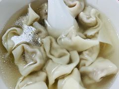 小馄饨-周震馄饨