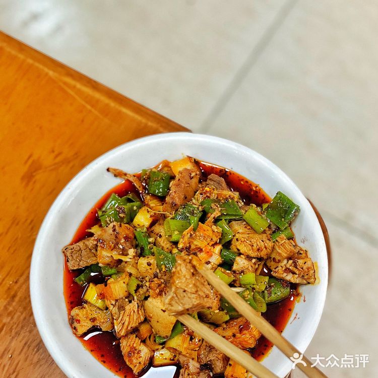 🟠：双流二十年老店肥肠品质太好了