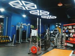 -成杰格斗·拳击·柔术·防身术(建设路店)