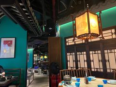 -佬麻雀·新湘菜(珠海金发购物中心店)