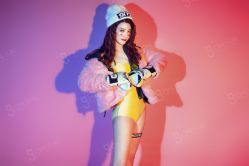 -onlygirl摄影美学馆高端定制(江滩店)