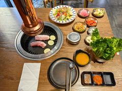 -香猪坊韩国烤肉专属门店(魏公村店)