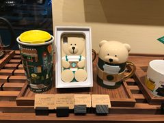 -星巴克(郑州普罗旺世店)