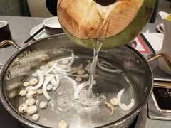 -椰小鸡·琼州糟粕醋·火锅(美兰缤纷城店)