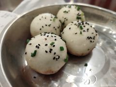 特色生煎-三两春(浦三路店)