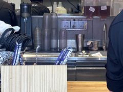 -霸王茶姬(上海静安大悦城店)