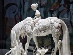 -艺仓美术馆