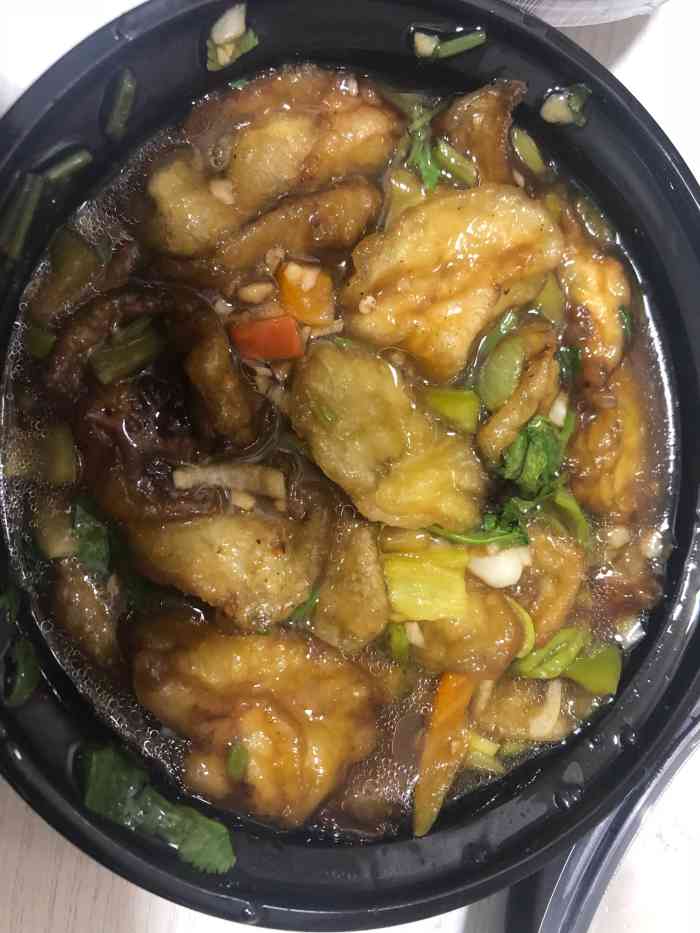 老饭盒炖肉-"今天天儿不太好,订了外卖,明智的选择,."-大众点评移动版