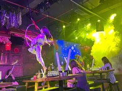 -喜鹊音乐酒馆(西街店)