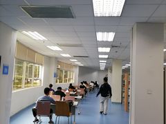 -南山图书馆(常兴路店)