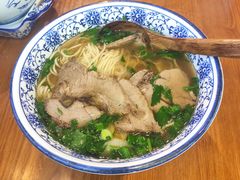 牛骨清汤牛肉面-白金成(珠江路店)