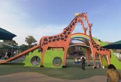 -季高兔窝窝亲子园(上海薰衣草公园店)