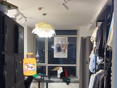 -红像馆连锁精致证件照职场照(中关村店)