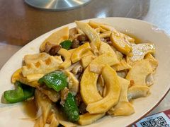 鲜笋炒花腩-竹庄餐馆·26年店(南昆山景区店)