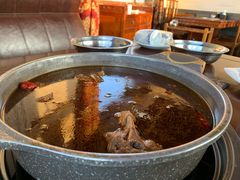 -亿诣蝎府炸酱面羊蝎子火锅(酷车小镇店)