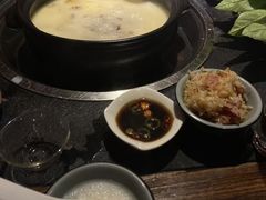 -大匠工房古船木艺术餐厅·猪肚鸡专门店(长白仙岛店)