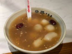 六味汤圆-罍+村卤菜摊(罍街店)