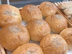 -焙丽拾光(麦凯乐直营店)