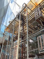 -PIPIKINGDOM皮皮王国欢乐号(欢乐海岸购物中心店)