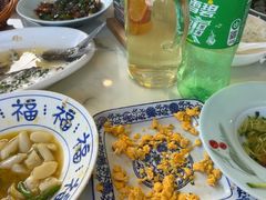 -品鲜村农家菜·阳澄湖大闸蟹(总店)