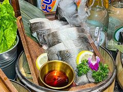 -何发发和牛烧肉·鳗鱼榴莲放题自助(乐峰广场店)
