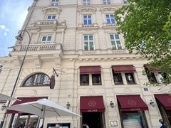 -Cafe Sacher(WIEN)