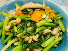 白玉菇炒菜心-君霖海鲜私房菜(春柳店)