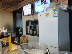 -红鼻子桂林米粉(金唐新光界店)