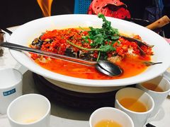 -坛宗剁椒鱼头(河西王府井店)