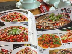 -自贡盐帮菜·玩辣餐厅(樱花园西街店)