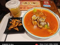 -何记花甲(海岸城旗舰店)