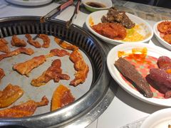 -钱小奴创意自助餐厅·山野黑猪肉畅吃(苏州昆山招商花园城店)
