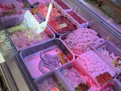 -周良天山牛杂城(天山路总店)