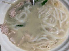 三鲜桂林米粉-漓江又一軒·广西菜·桂林米粉(梅林店)