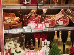 -七鲜超市(瑞虹天地太阳宫店)