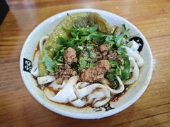 -任记七中刀削面(总店)