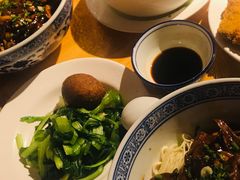 -沪西老弄堂面馆(定西路店)