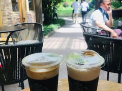 -星巴克(人民公园店)