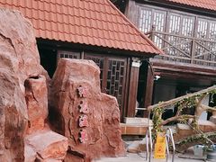 -裕龙汤泉