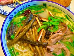 -镇南锅盖面馆(解放路店)