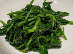 -渝信川菜 · 川味家常菜(财富购物中心店)