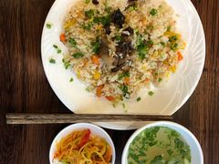 新疆抓饭-塔里木的羊·新疆特色餐厅(钱湖北路店)