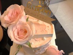 -鹿里烘焙LulyBaking(东二环泰禾广场店)