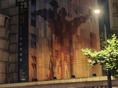 -大光明电影院(南京西路店)